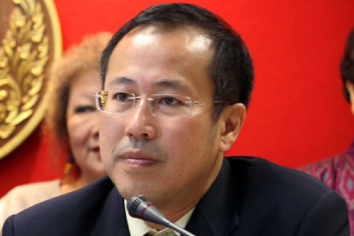 หลากสีชุมนุมหากดันปรองดองเข้าสภา หลากสีชุมนุมหากดันปรองดองเข้าสภา