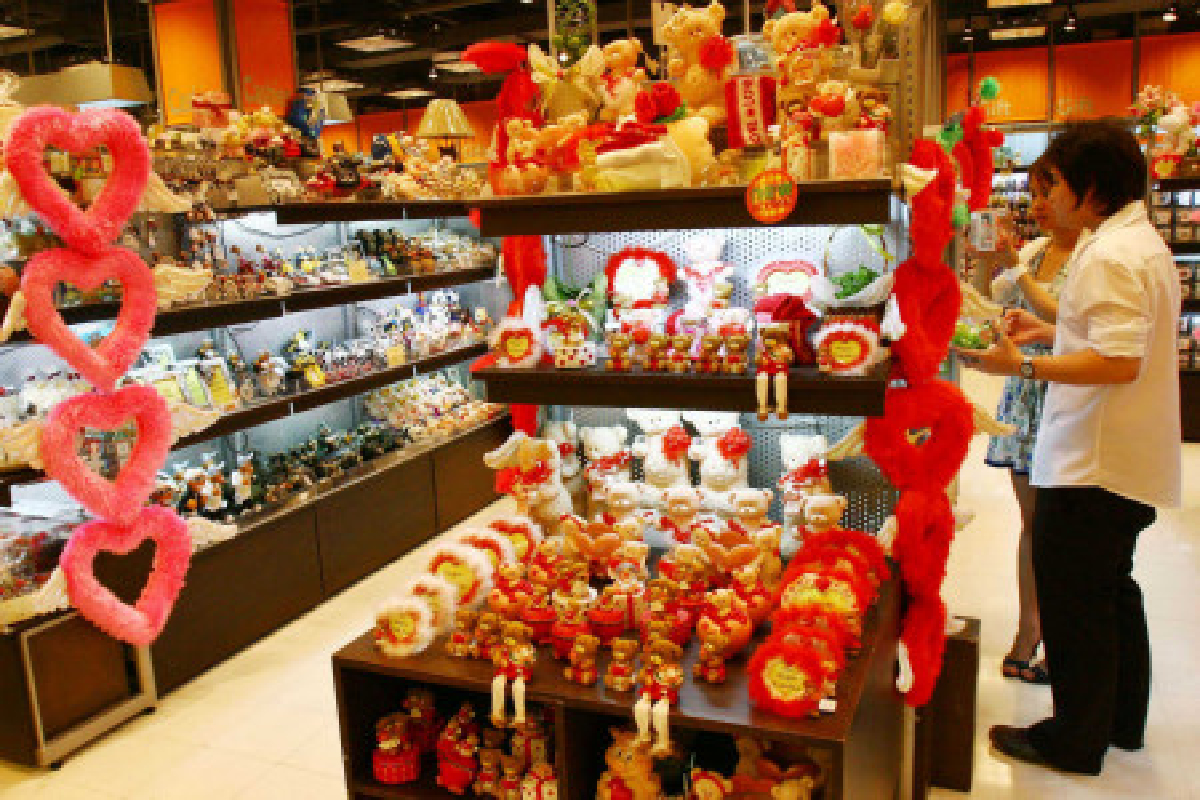 ของขวัญฯอ่วมยอดชื้อปลายปีหดรับวิกฤตยูโร ของขวัญฯอ่วมยอดชื้อปลายปีหดรับวิกฤตยูโร