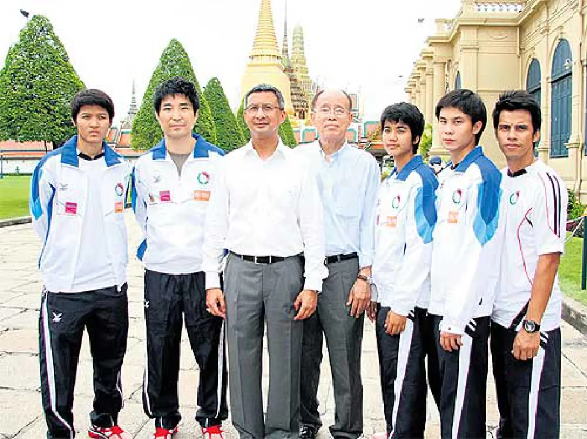 Olympic prep includes temples, monks and amulets