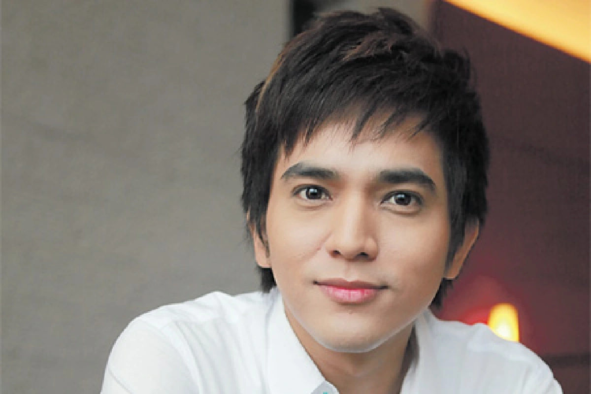 ณัฐพล รัตนิพนธ์ ไอที...ไม่ใช้ก็ไม่รู้จัก
