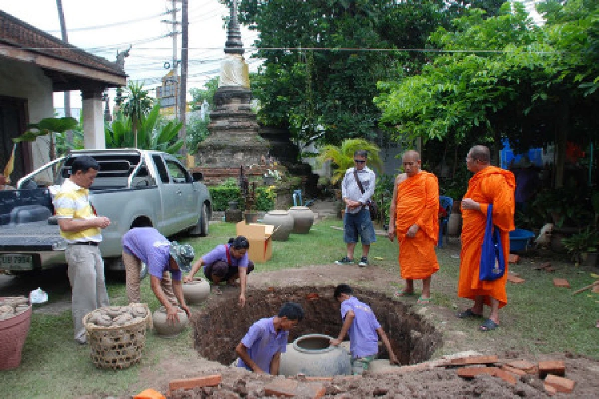 วัดดังพิษณุโลกฝังกรุพระนางพญา4แสนองค์