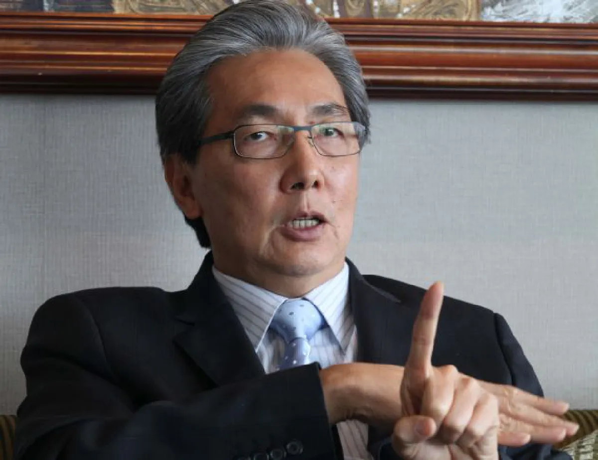 Somkid Jatusripitak: Research institute, not politics
