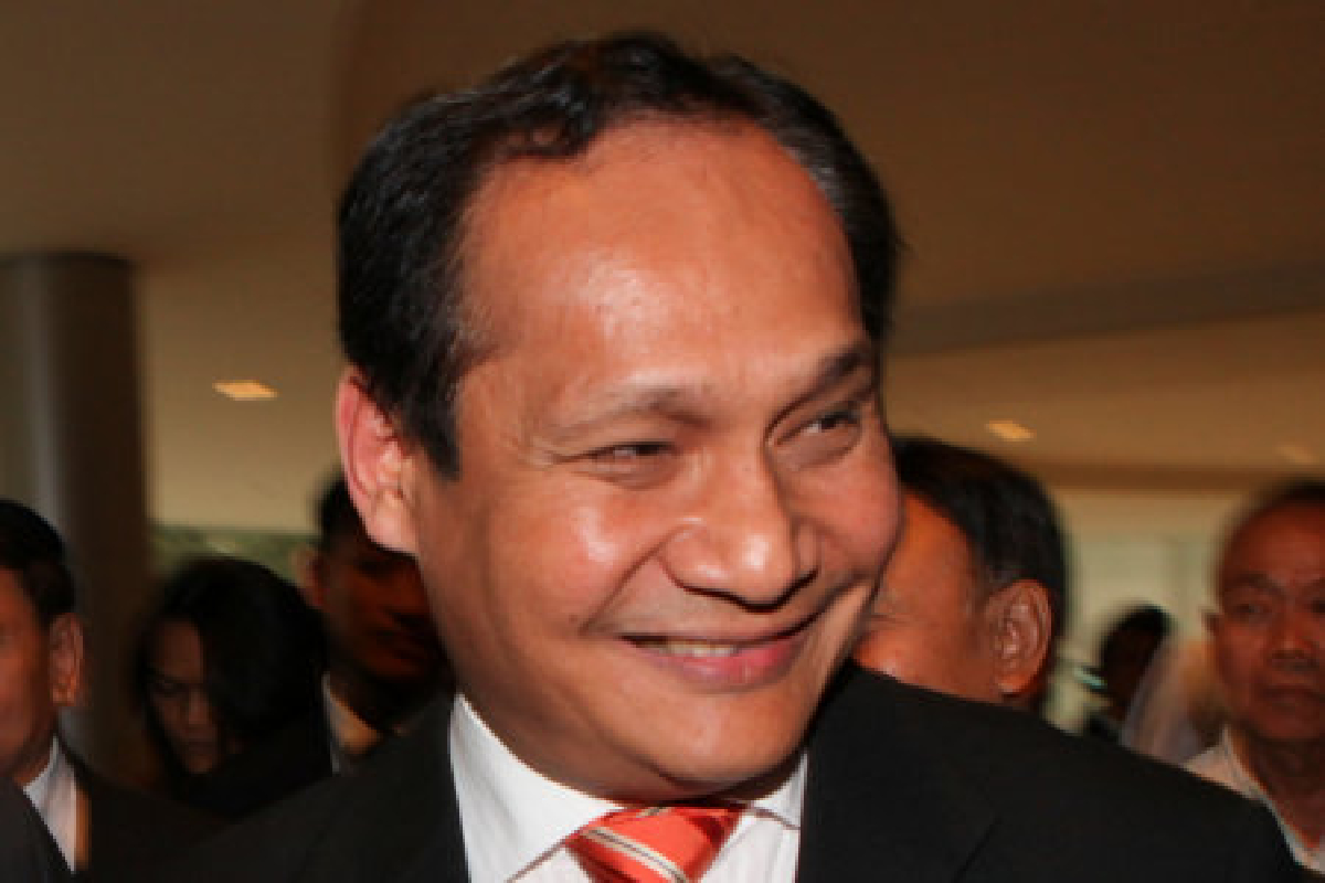 อุดมเดชเชื่อแก้รธน.ได้ข้อสรุปก่อนเปิดสภา อุดมเดชเชื่อแก้รธน.ได้ข้อสรุปก่อนเปิดสภา
