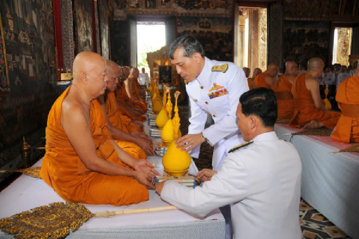 พระบรมฯเสด็จบำเพ็ญพระราชกุศลอาสาฬหบูชา