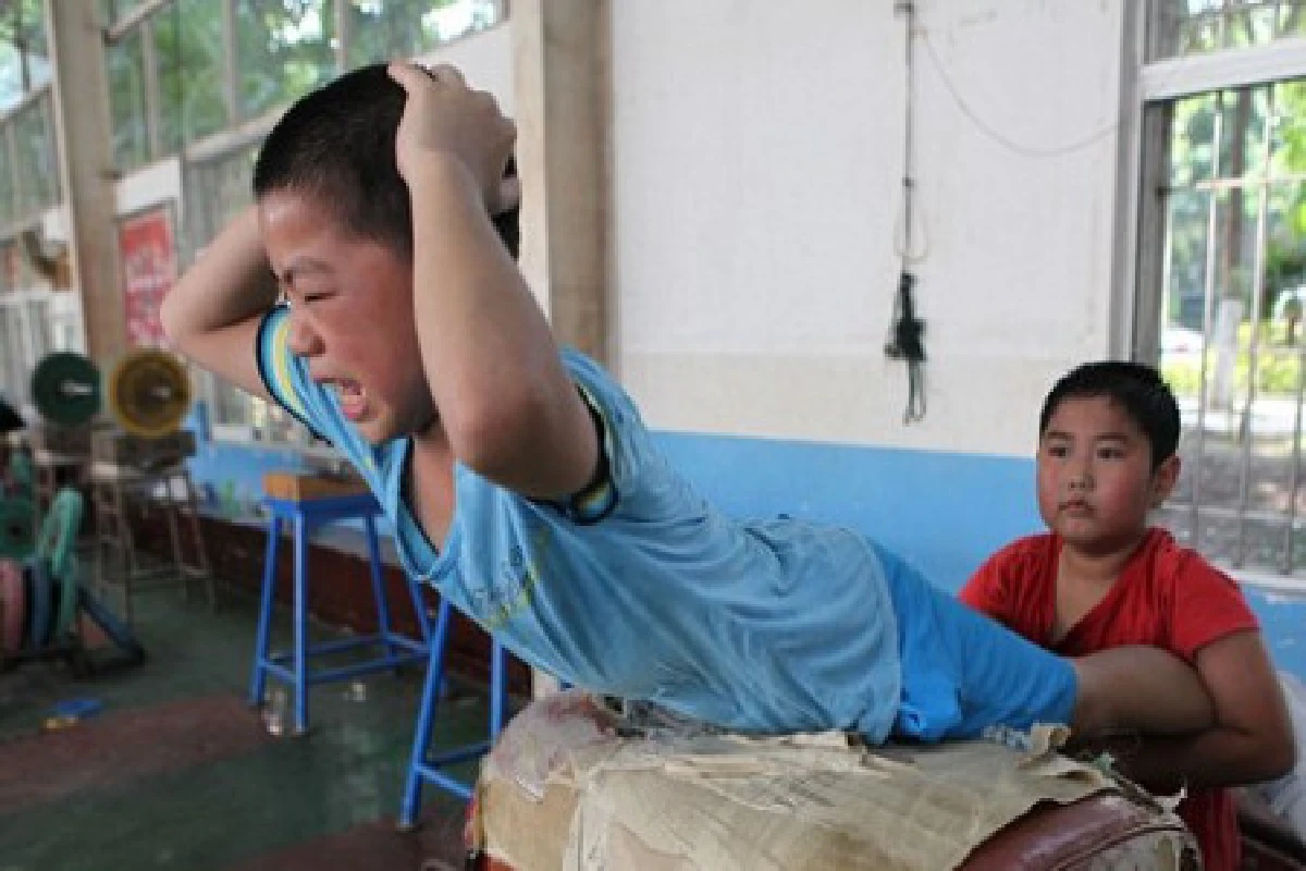 เผยภาพจีนฝึกโหดเพื่อก้าวสู่โอลิมปิก