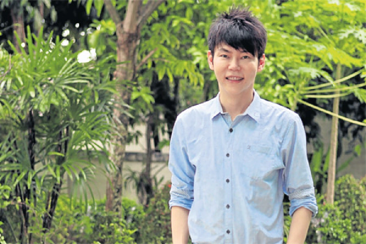 กว่าจะมาเป็นผู้ดูแลความงาม ‘รัสมิ์ภูมิ สุเมธีวิทย์’