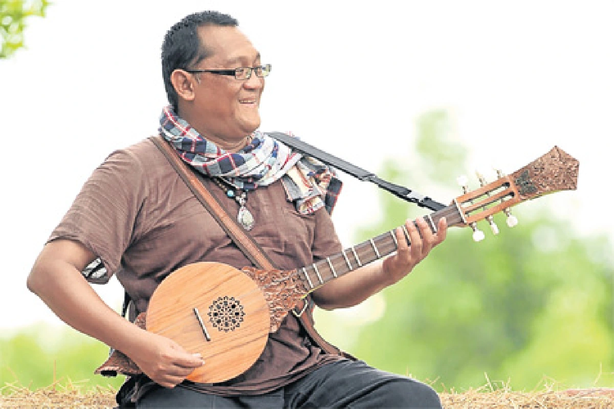 พงศ์พรหม สนิทวงศ์ ณ อยุธยา นิทาน 9 แผ่นดิน