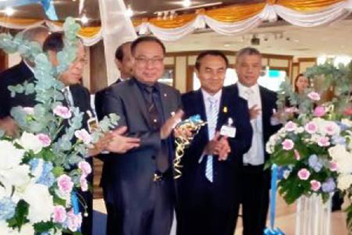 สมศักดิ์เชื่อไม่มีใครขัดญัตติชายแดนใต้ สมศักดิ์เชื่อไม่มีใครขัดญัตติชายแดนใต้
