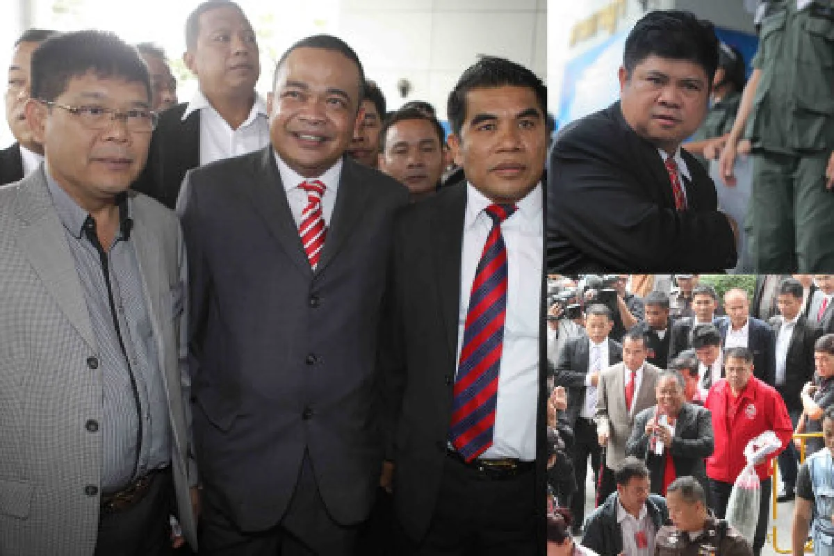 เลื่อนฟังคำสั่งถอนประกันแกนนำนปช. 22ส.ค.