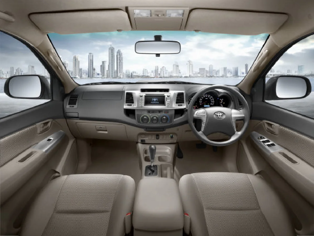 มาแล้ว! วีโก้แชมป์-ฟอร์จูนเนอร์5เกียร์