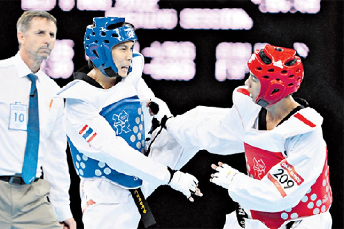 เป็นเอก การะเกตุ ถอยเพื่อชาติ วาดฝันเล่นการเมือง