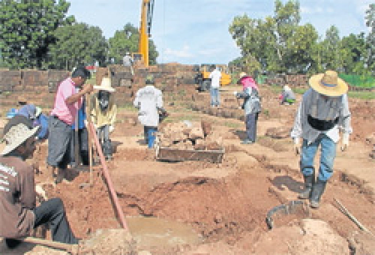 ผวาอาถรรพ์ปราสาทขอมพันปี