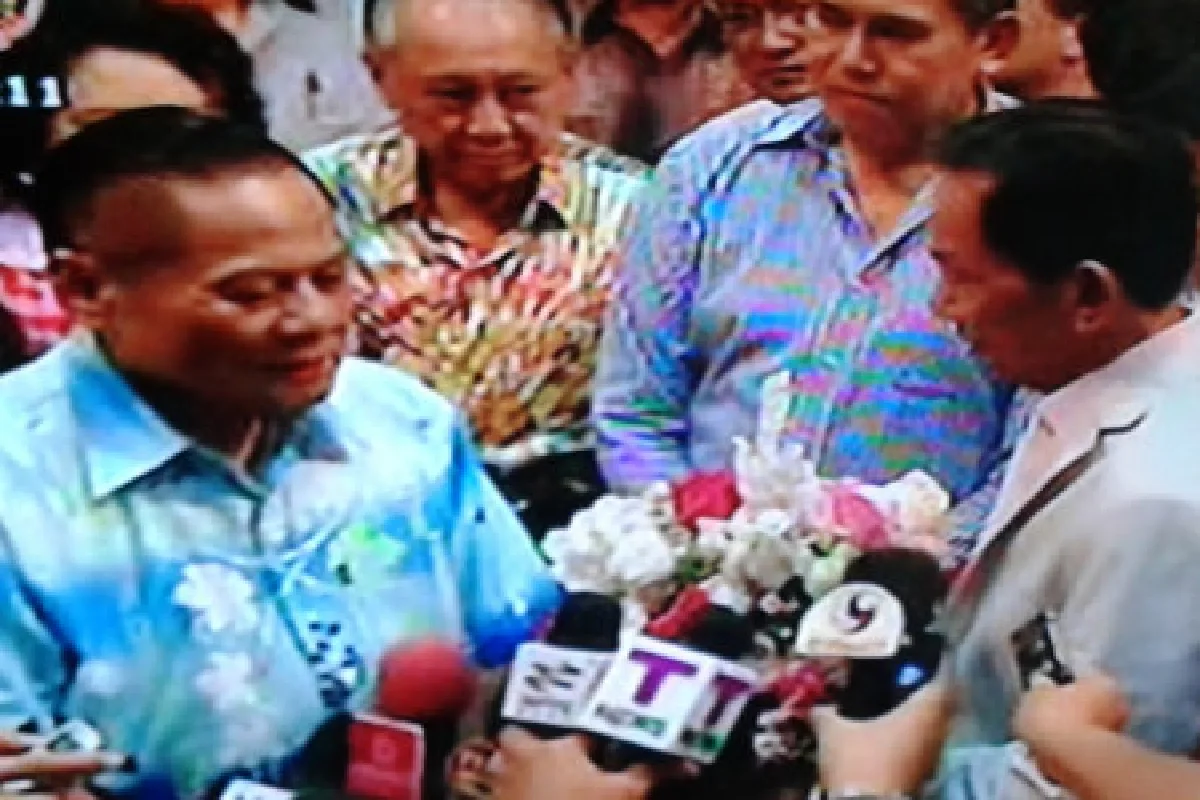 บรรหารเปิดบ้านคล้ายวันเกิดครบ80ปี