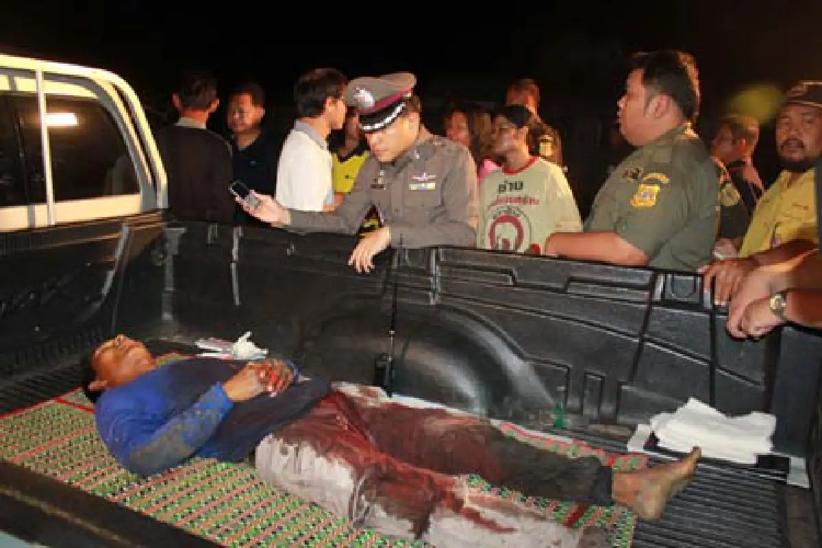 แรงงานเขมรแทงคนงานไทยดับกลางวงเหล้า