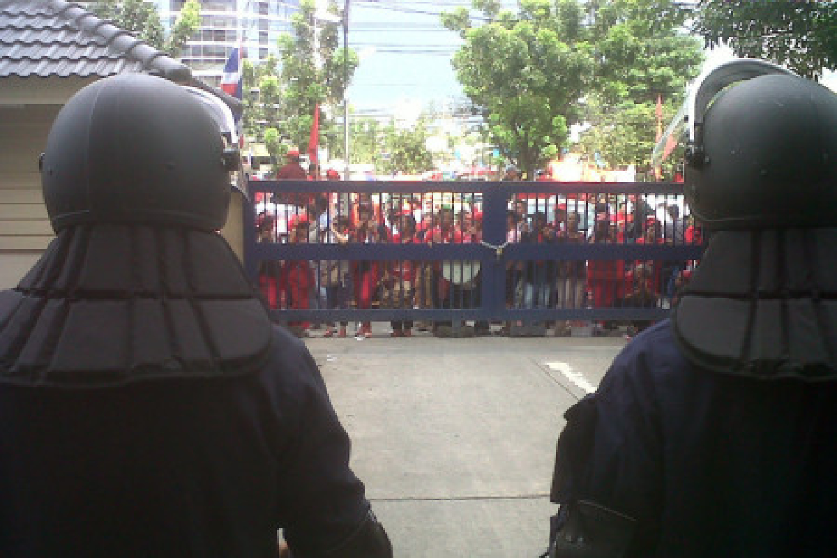 เจ๋งนอนคุก!ศาลถอนประกัน เจ๋งนอนคุก!ศาลถอนประกัน