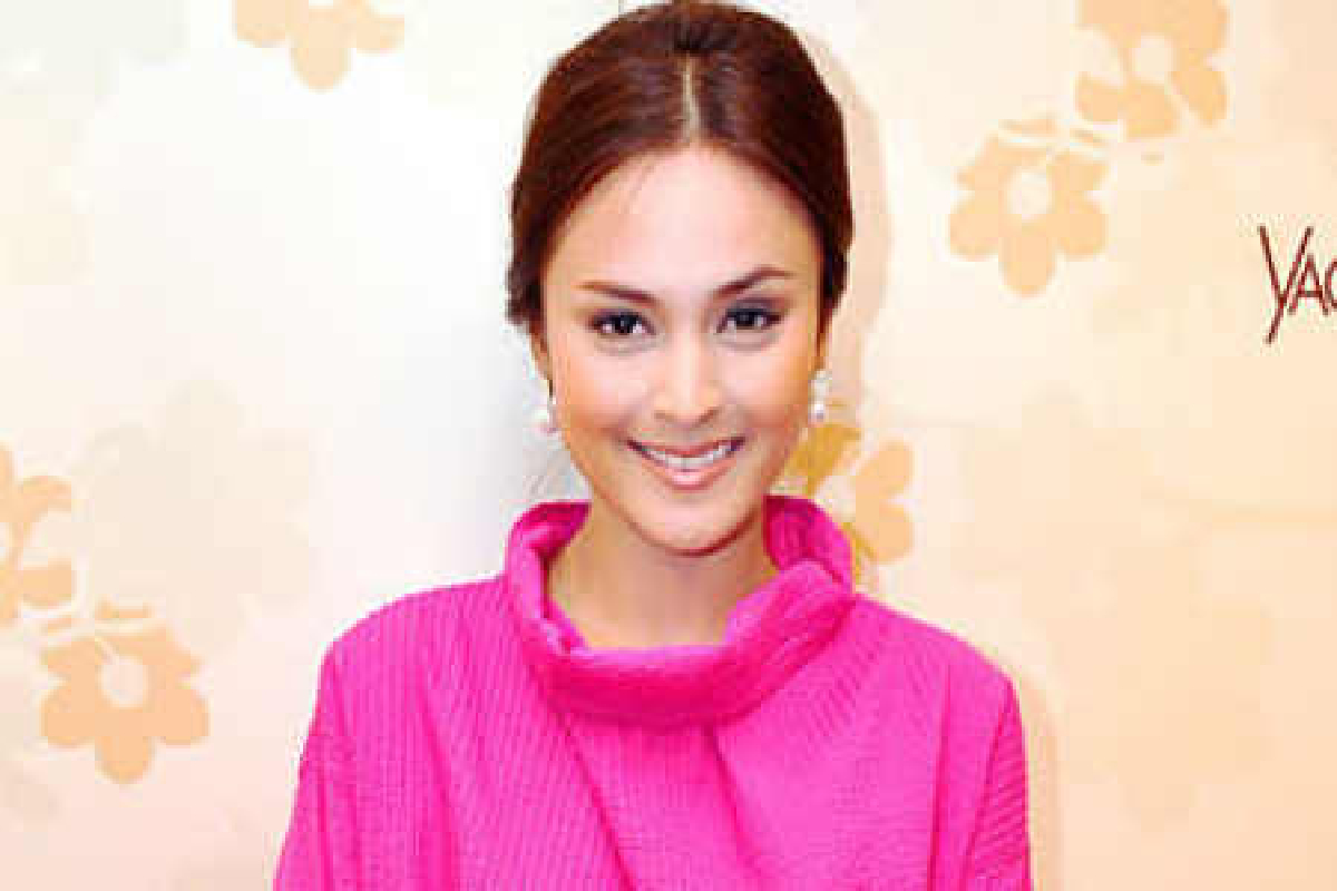 นานาปลื้มท้องลูกแฝด นานาปลื้มท้องลูกแฝด