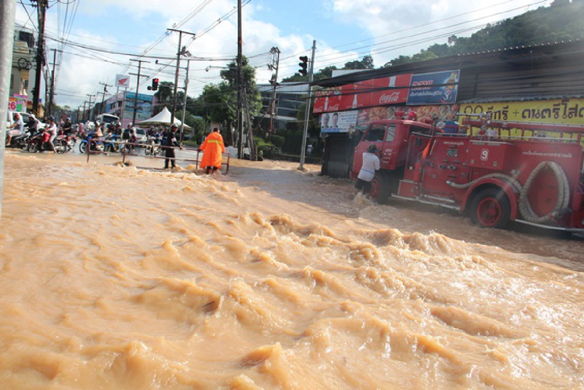 Massive downpour leaves Phuket reeling