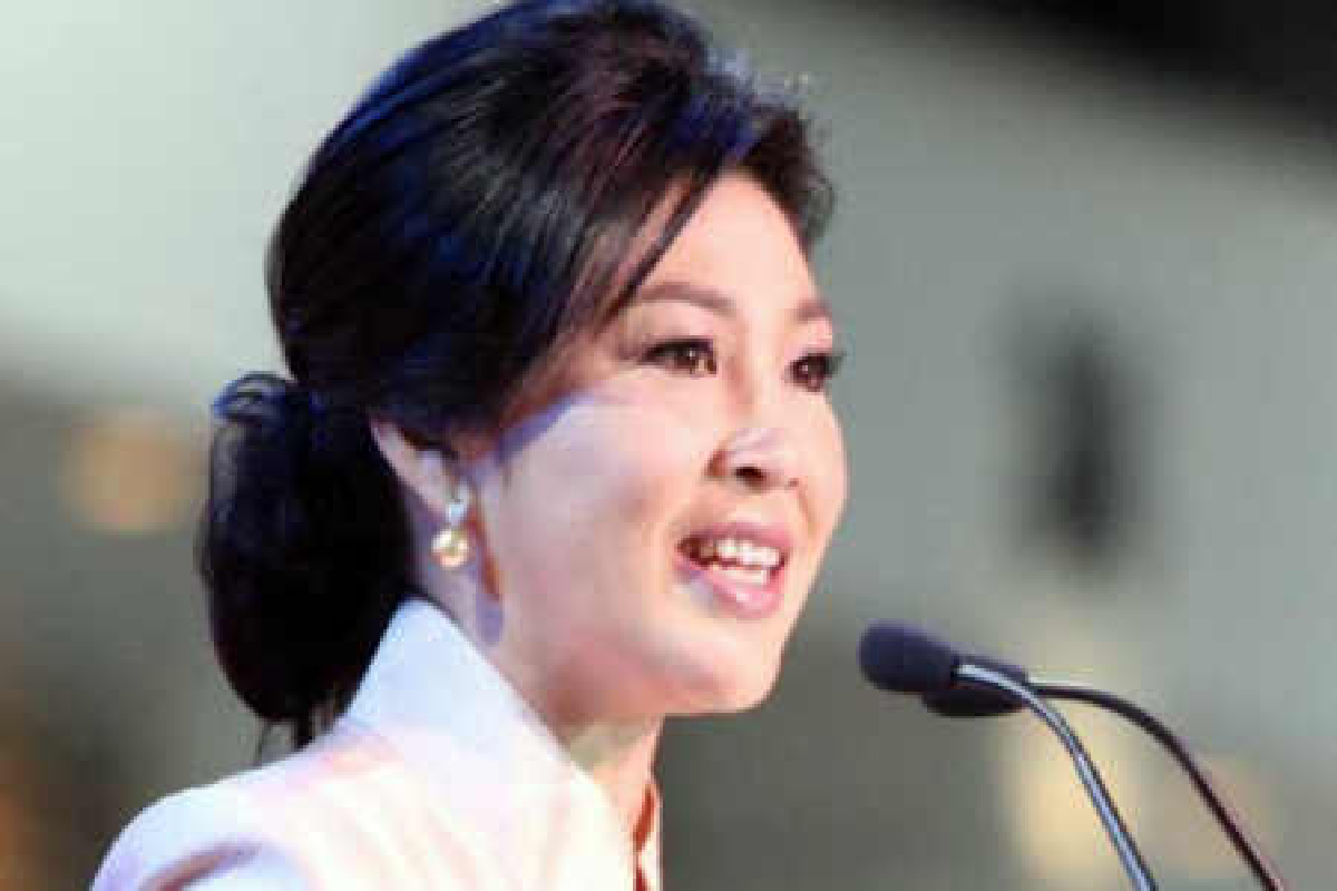 ปูเรียกรมต.ถกแถลงผลงาน1ปี ปูเรียกรมต.ถกแถลงผลงาน1ปี