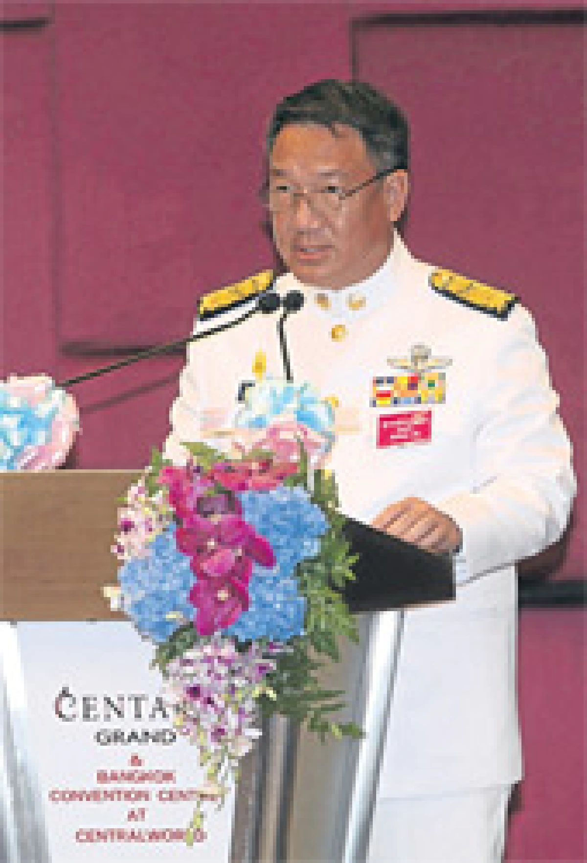 รัฐมนตรีคลังไม่ควรโกหกประชาชน
