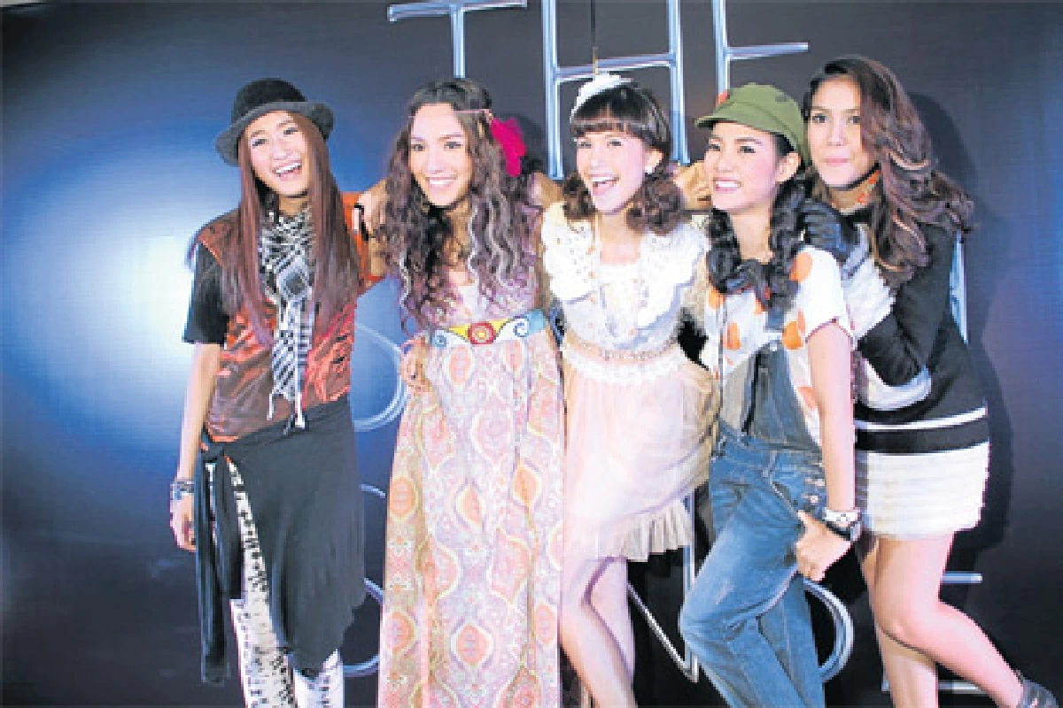 ละครดัง พระนางแจ้งเกิดจากนวนิยายซีรีส์