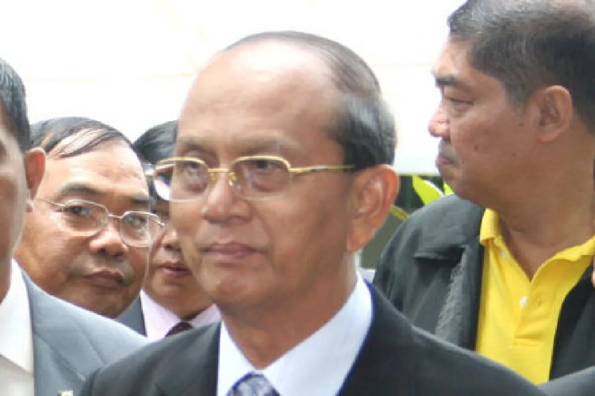 "เต็ง เส่ง"ผู้นำพม่าปรับครม.ครั้งใหญ่