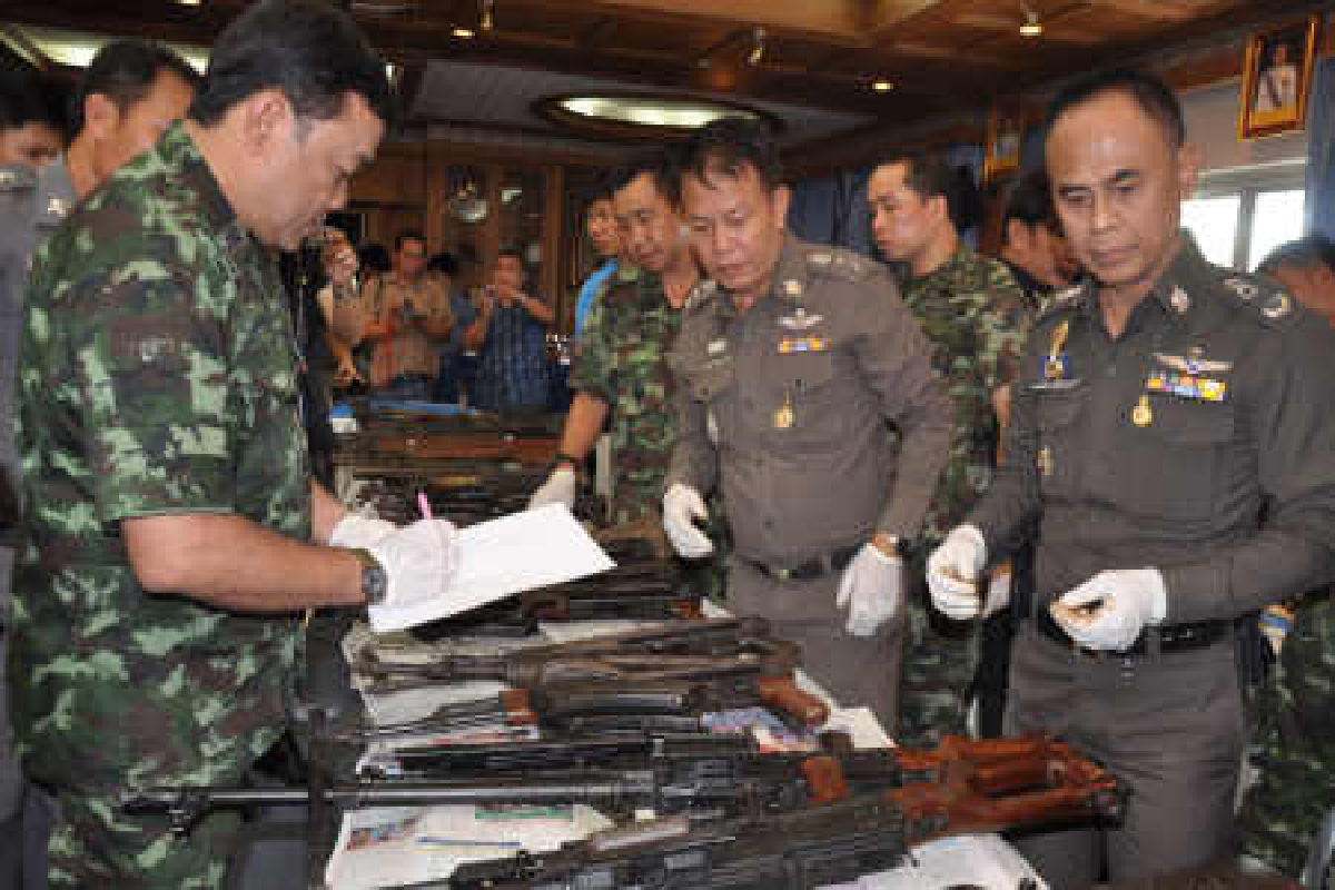 เชียงรายยึดอาวุธสงคราม68กระบอก เชียงรายยึดอาวุธสงคราม68กระบอก