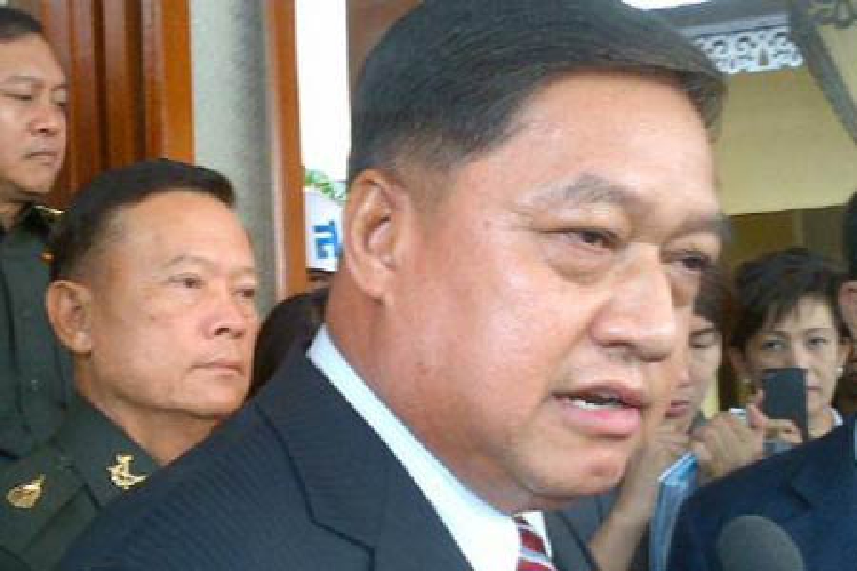 กลาโหมขึ้นป้ายเตือนสติทหาร กลาโหมขึ้นป้ายเตือนสติทหาร