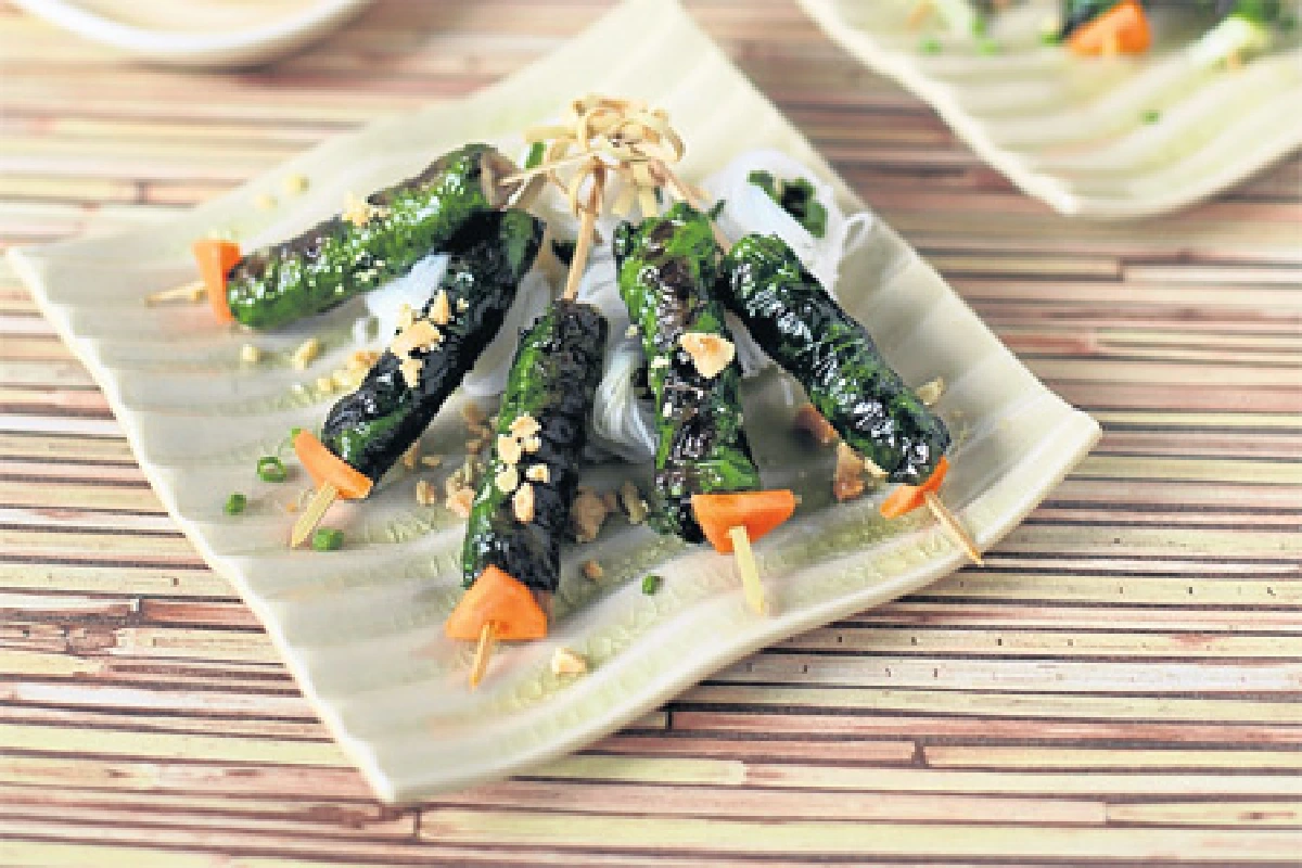 10 ASEAN Dish รู้จักเพื่อนบ้านผ่านอาหาร กับเนื้อย่างใบชะพลู