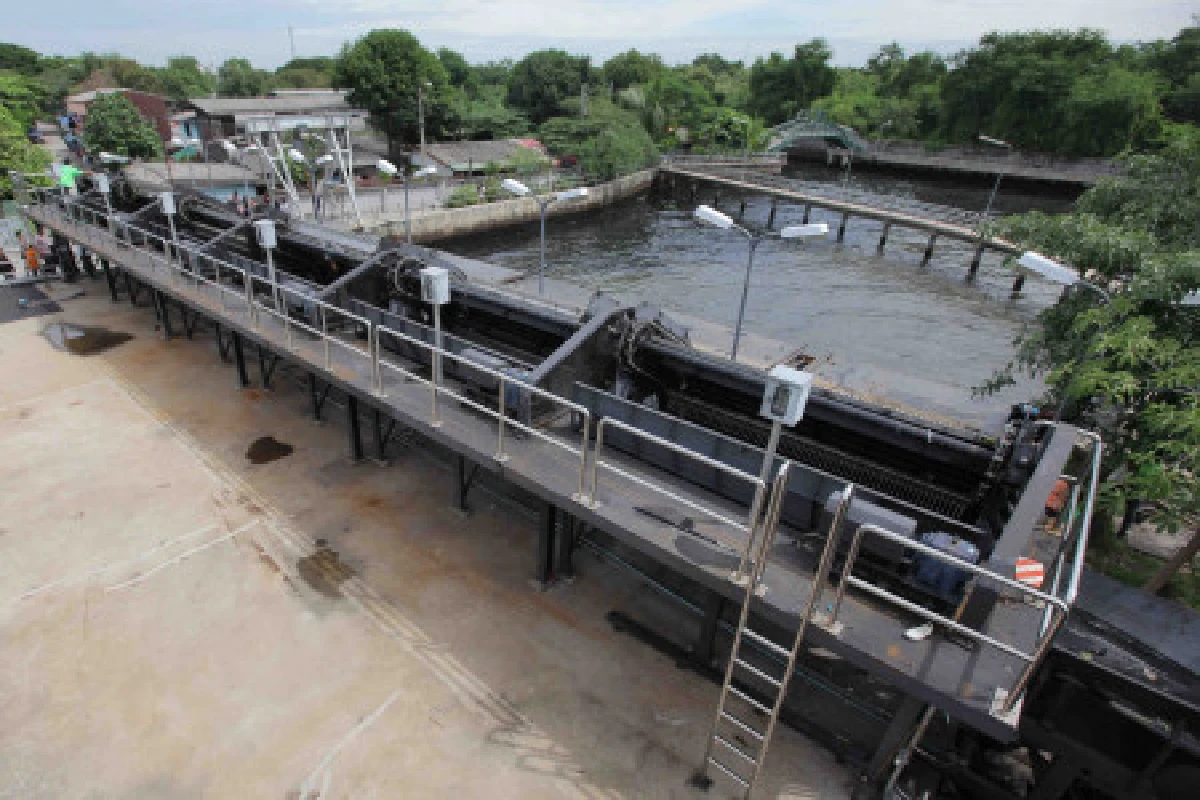 พท.ซัดอุโมงค์ยักษ์กทม.ระบายน้ำไม่เต็มที่