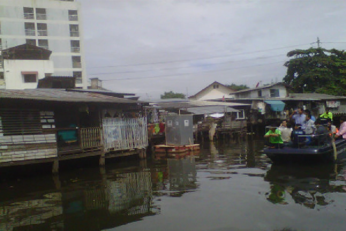 หวั่นคลองลาดพร้าวระบายไม่ทันรัฐทดลองปล่อยน้ำ