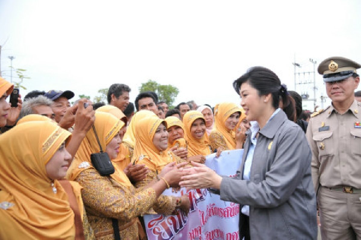 นายกฯหนุนงบ-กำลังคนดับไฟใต้ นายกฯหนุนงบ-กำลังคนดับไฟใต้