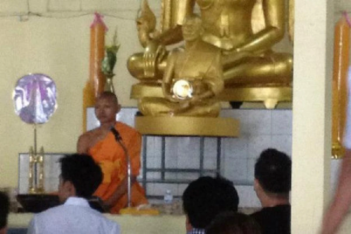 ชาวสกลฯค้านธรรมกายขอโฉนดเกาะดอนสวรรค์