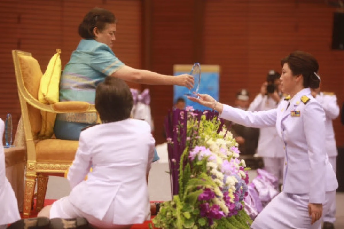 สมเด็จพระเทพฯทรงเปิดงานตรานกยูงพระราชทาน