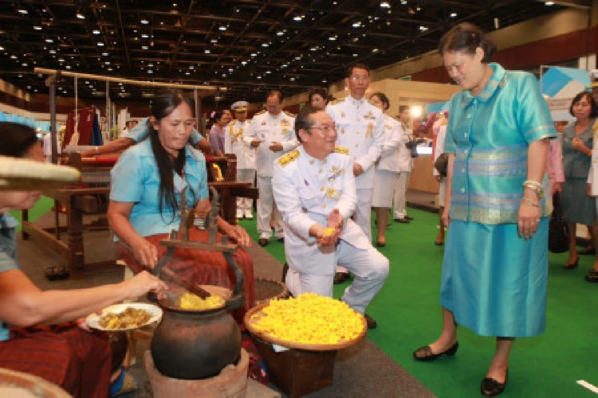สมเด็จพระเทพฯทรงเปิดงานตรานกยูงพระราชทาน