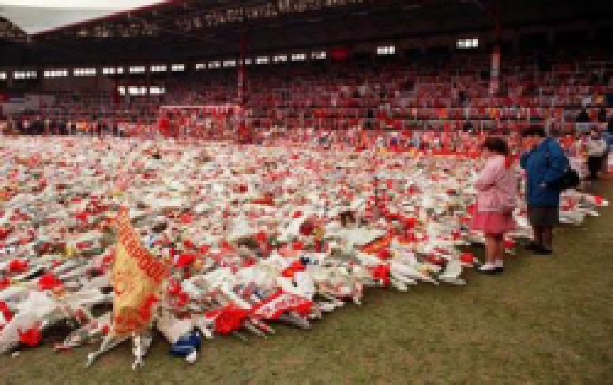 แฟนหงส์ล่าความยุติธรรมฮิลส์โบโรต่อ