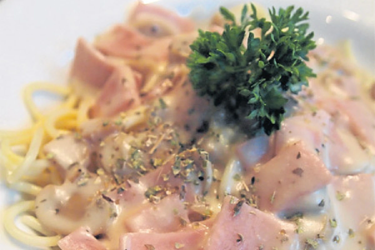 จานง่าย...ยามฉุกเฉิน ของ ‘เผ่าเพชร เจริญสุข’