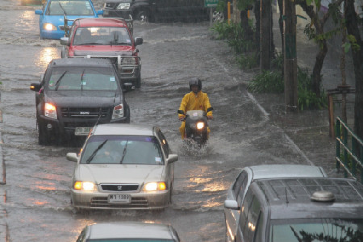 กทม.ห่วง4พื้นที่ท่วมหากฝนตกหนัก กทม.ห่วง4พื้นที่ท่วมหากฝนตกหนัก