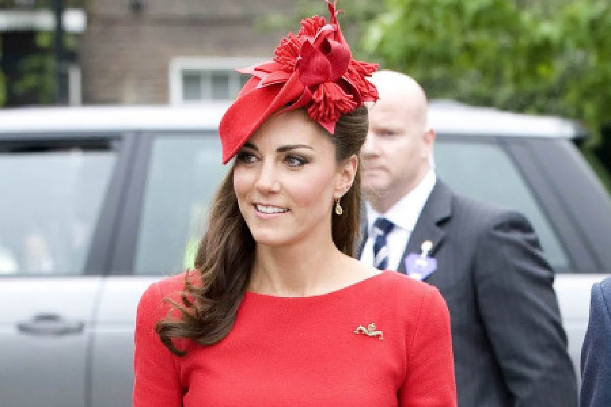 นิตยสารอิตาลีเผยภาพหลุดเจ้าหญิงเคตเพิ่ม