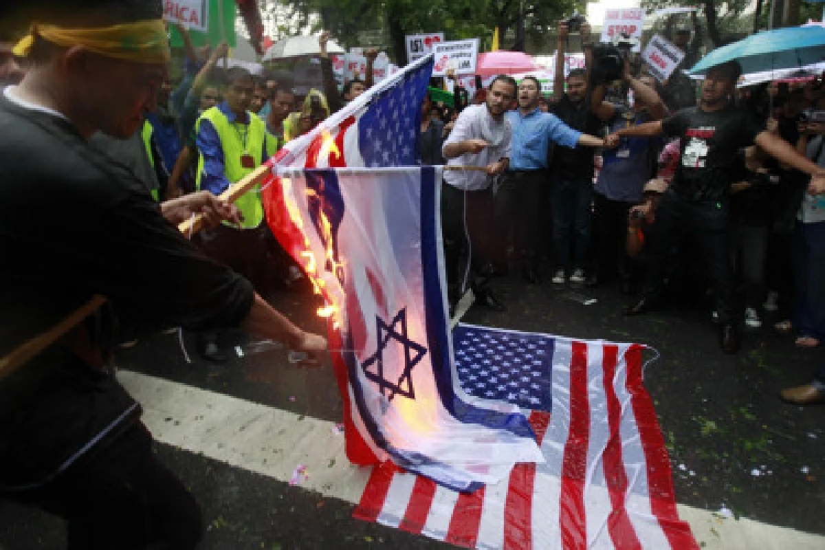 มุสลิมไทยประท้วงหน้าสถานทูตมะกัน