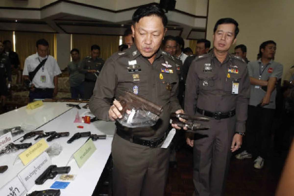 ตำรวจภาค1แถลงจับอาวุธ-ยาเสพติด