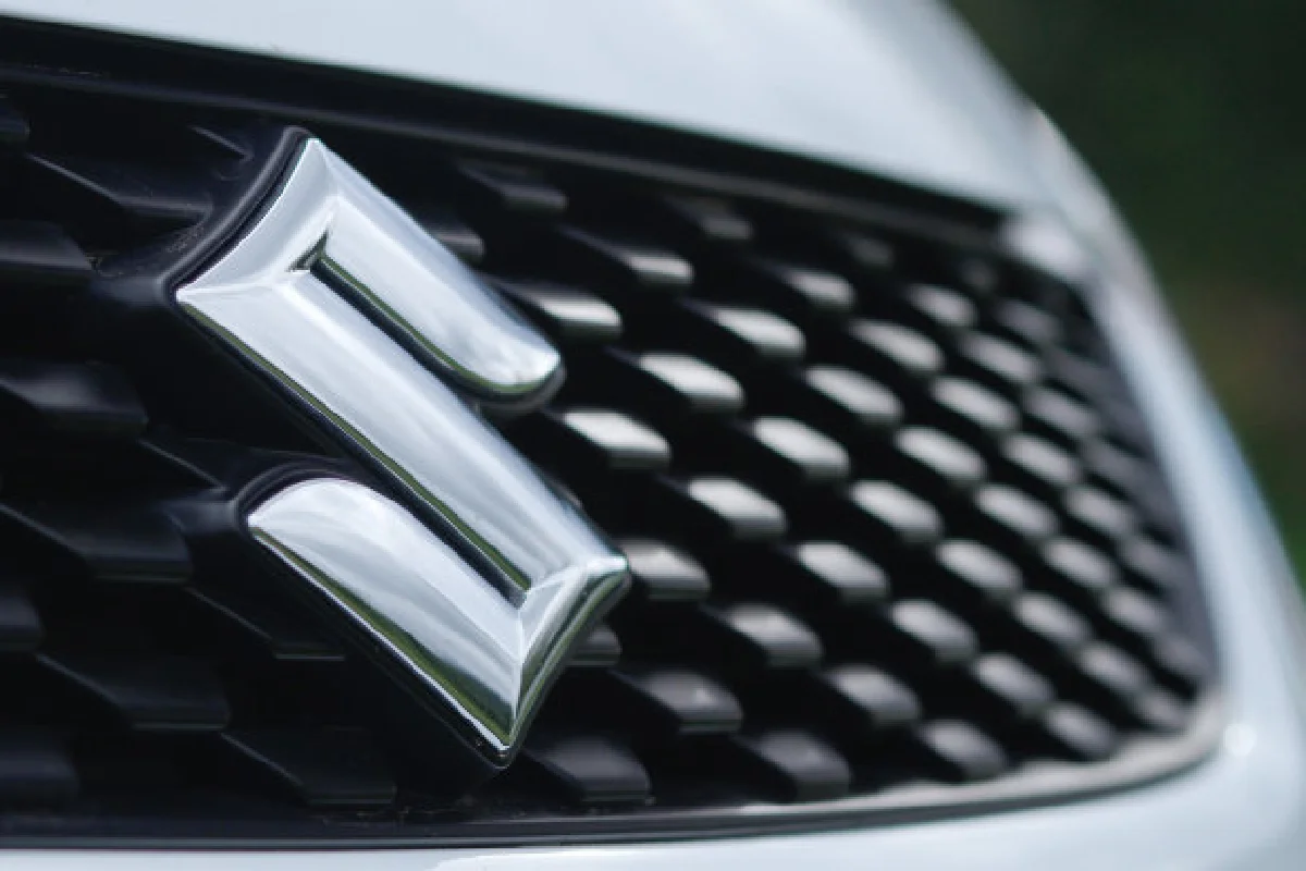 ลองขับ  “ซูซูกิ สวิฟท์” เกียร์ธรรมดา