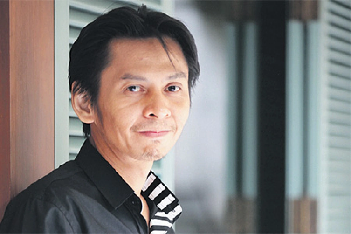 ‘วิภาส ศรีทอง’ เปิดใจ ซีไรต์ในมรสุม