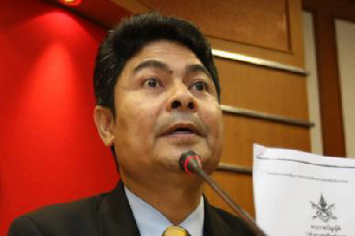 เทพไท เชื่อยงยุทธออกเพราะถูกกดดัน เทพไท เชื่อยงยุทธออกเพราะถูกกดดัน