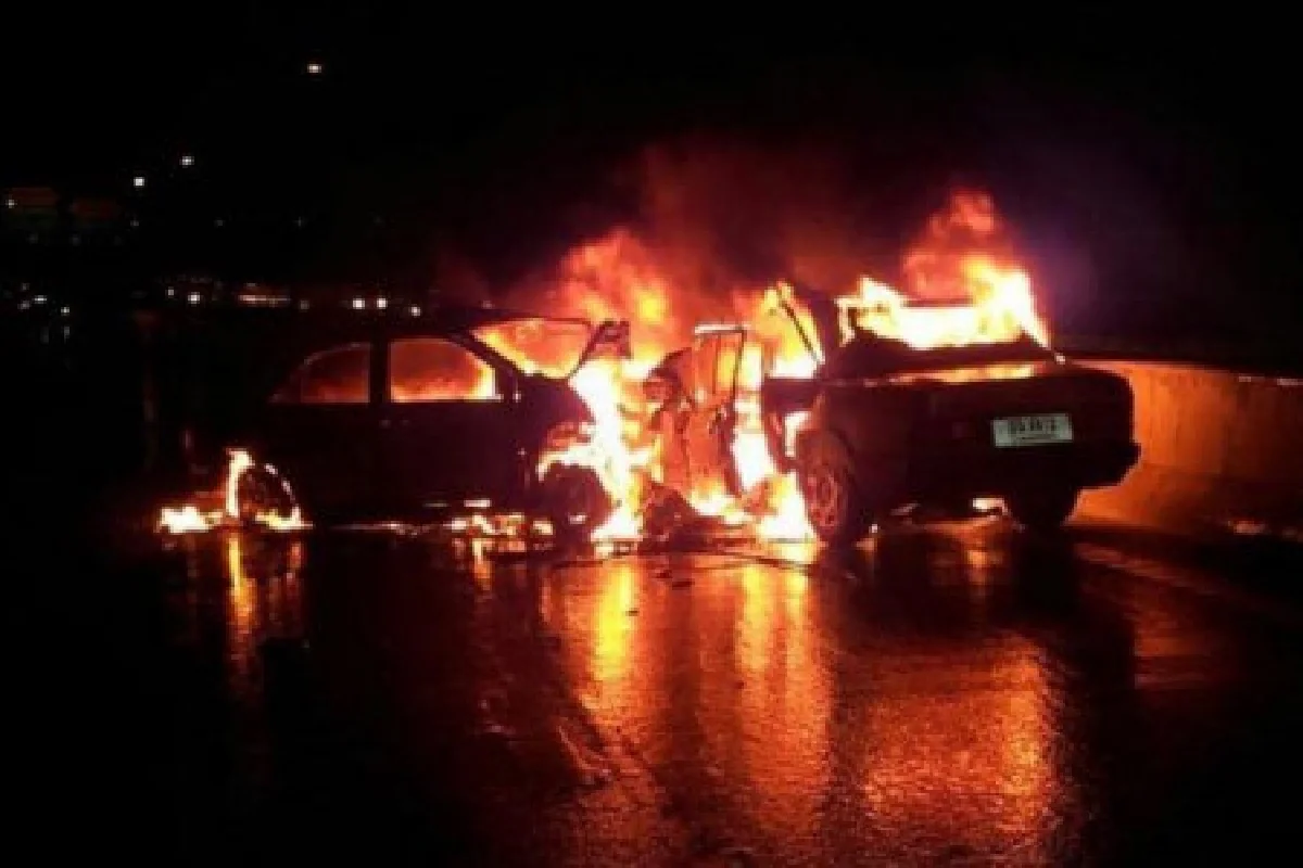 เก๋ง2คันชนกันไฟลุกท่วมตาย1