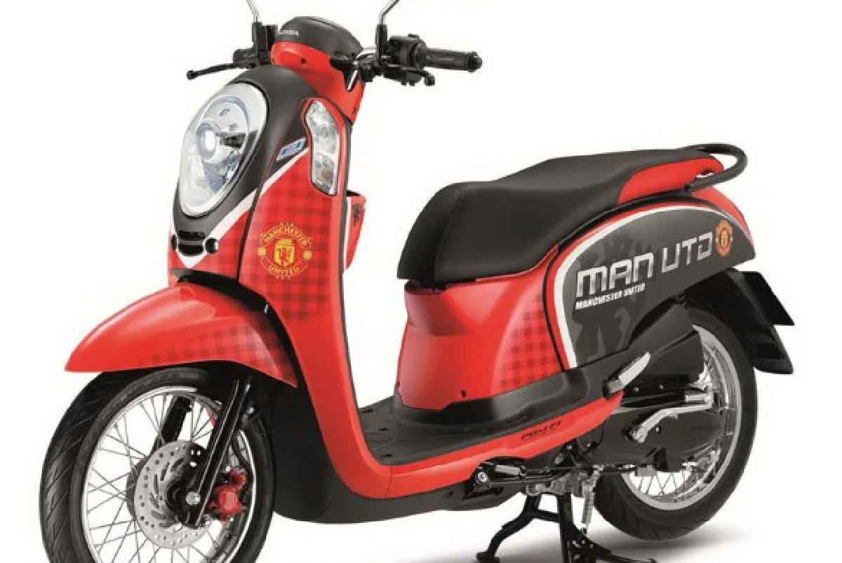 ฮอนด้า สกู๊ปปีไอ ลายแมนยูฯ-ลิเวอร์พูล