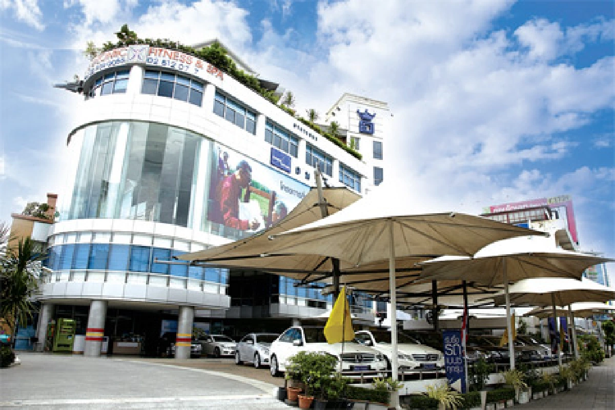 "เบนซ์อมรรัชดา" จากรุ่นพ่อสู่รุ่นลูก ยึดถือวิสัยทัศน์ "คุณภาพเหนือราคา"