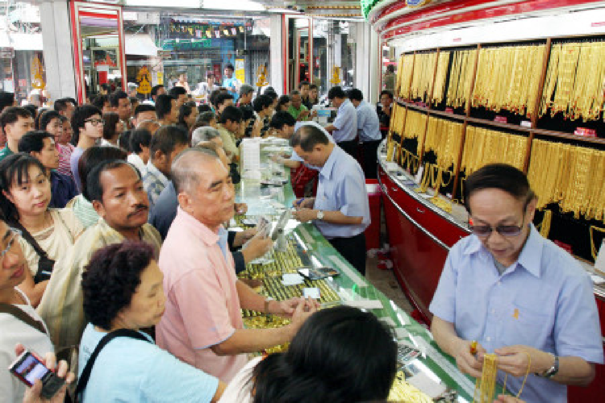 เชียร์ซื้อทอง-หุ้น-บ้านตจว. เชียร์ซื้อทอง-หุ้น-บ้านตจว.