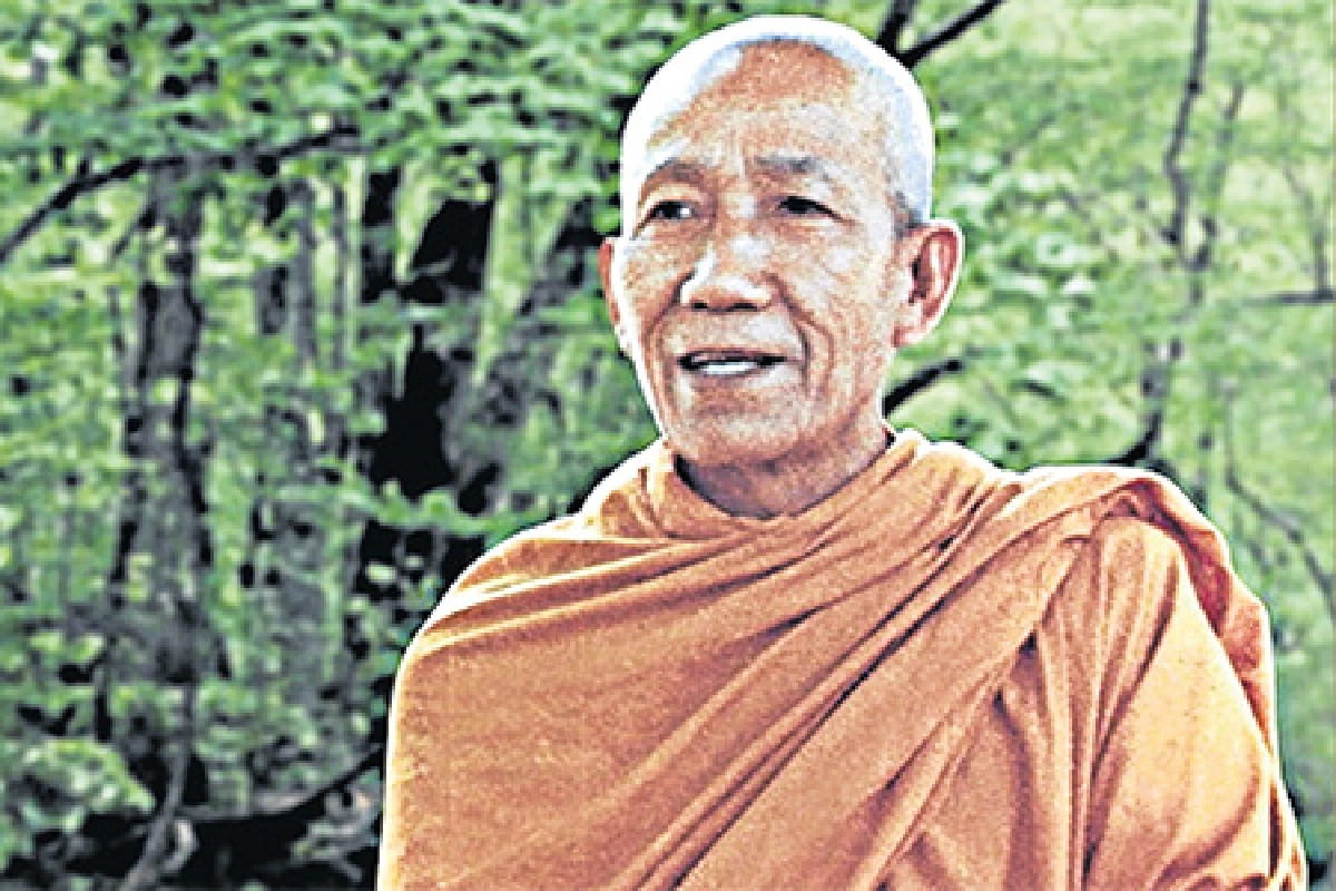 พระเครื่องกระเดื่องเดช