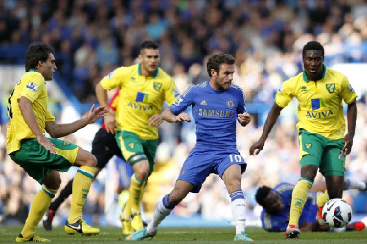 เดอะ บลูส์ถล่มนอริช ซิตี้4-1
