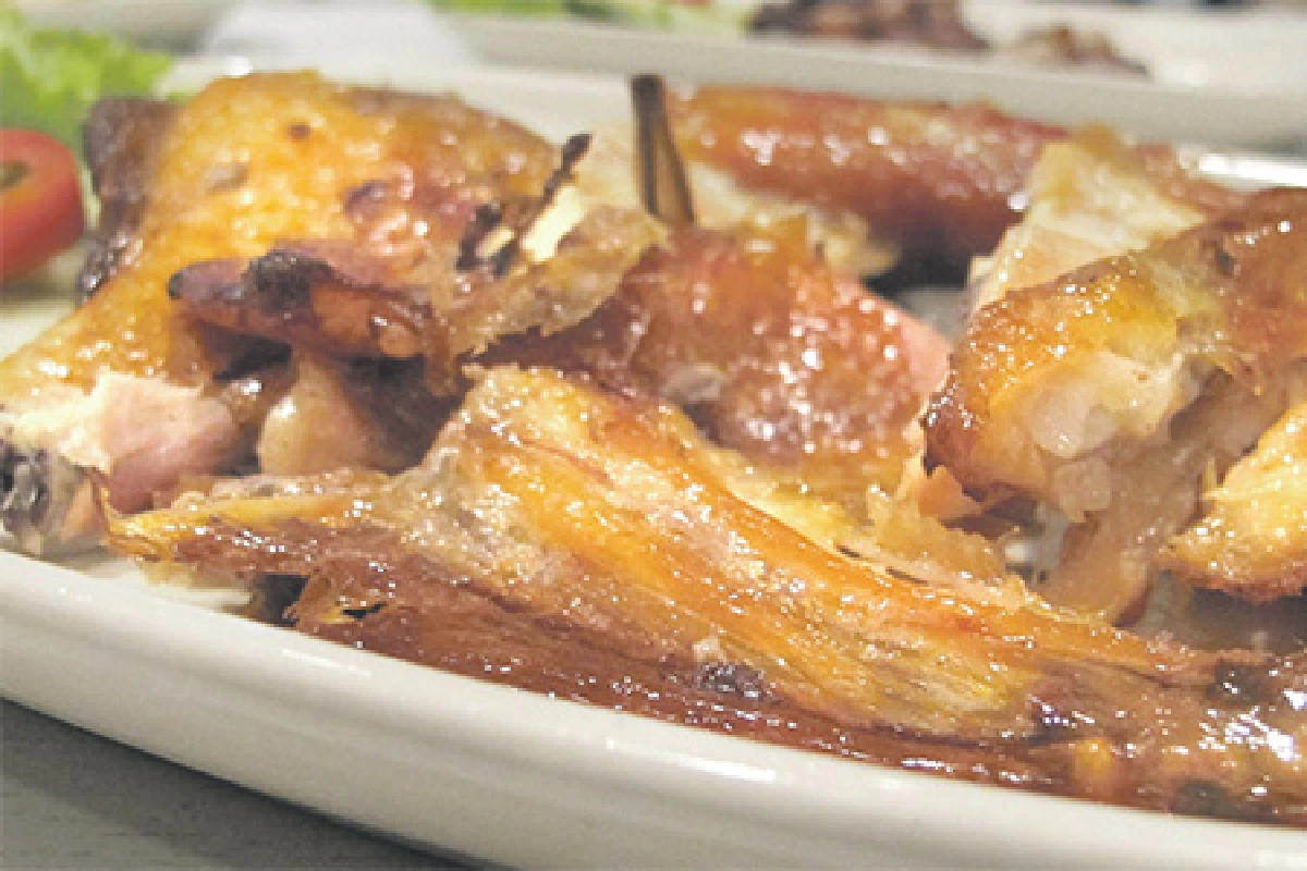 ไก่ย่างป๋านึก หนังกรอบเนื้อนุ่ม